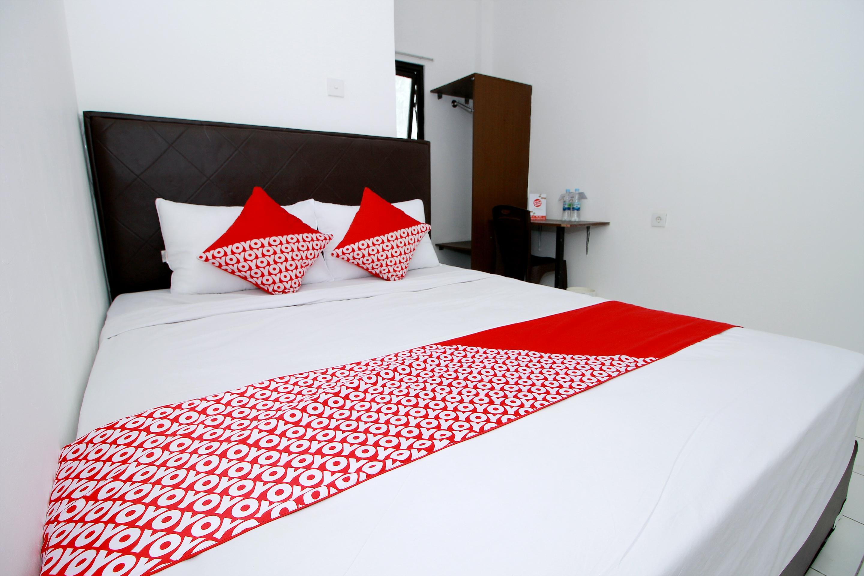 Super Oyo 1678 Jati Exclusive Homestay Бенгкулу Екстер'єр фото