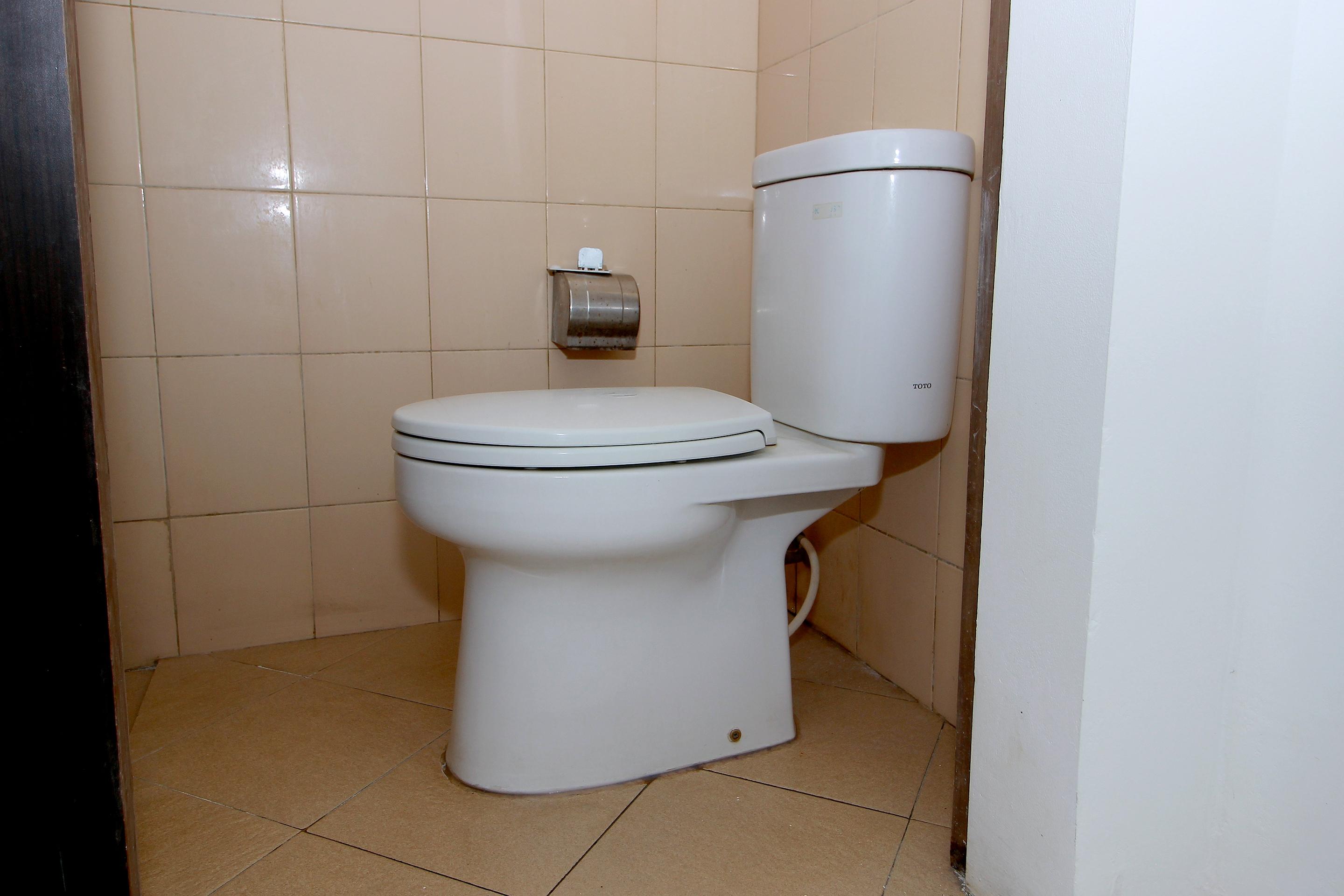 Super Oyo 1678 Jati Exclusive Homestay Бенгкулу Екстер'єр фото