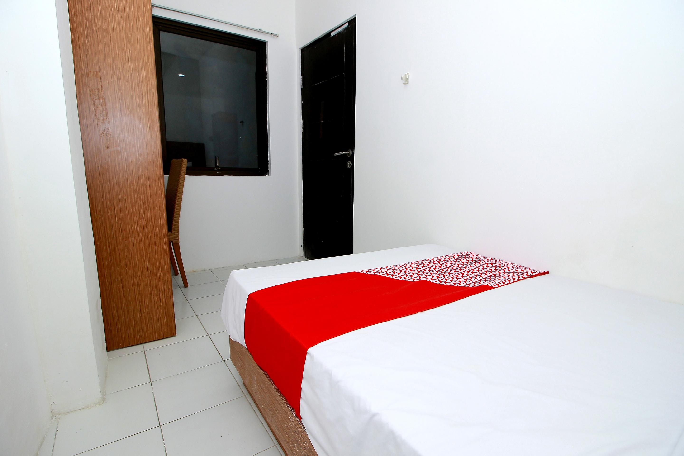 Super Oyo 1678 Jati Exclusive Homestay Бенгкулу Екстер'єр фото