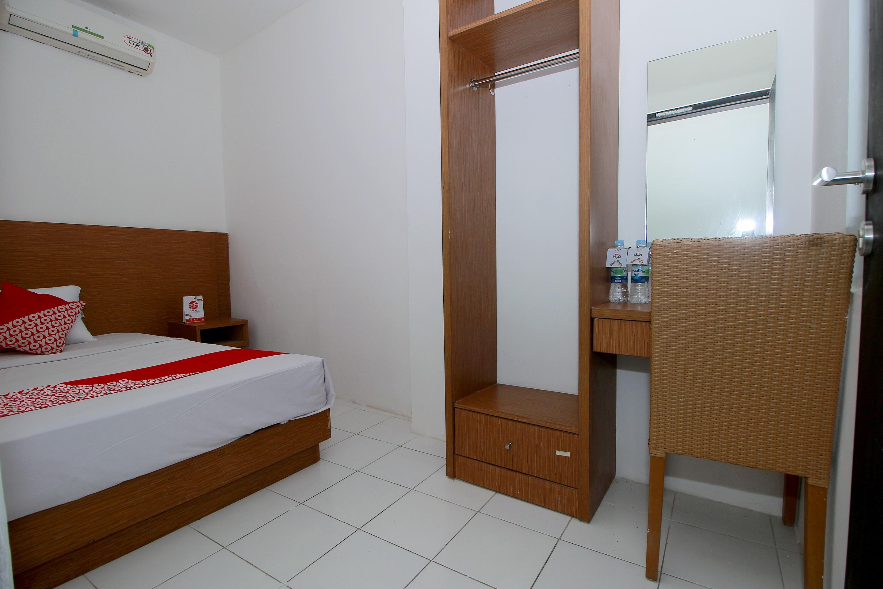 Super Oyo 1678 Jati Exclusive Homestay Бенгкулу Екстер'єр фото